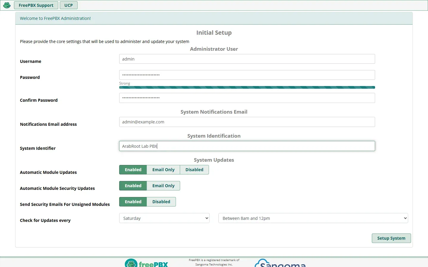 صفحة Initial Setup في FreePBX فيها اسم المستخدم admin وكلمة المرور مخفية والبريد admin@example.com واسم النظام ArabRoot Lab PBX، وخيارات التحديث التلقائي للوحدات وتحديثات الأمان مفعلة، وموعد التحقق من التحديثات