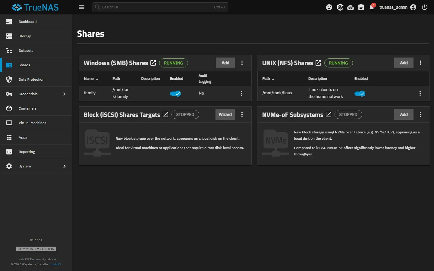 صفحة Shares: بطاقة Windows (SMB) Shares بحالة RUNNING فيها المشاركة family على /mnt/tank/family، وبطاقة UNIX (NFS) Shares بحالة RUNNING فيها /mnt/tank/linux بالوصف Linux clients on the home network، وبطاقتا Block (iSCSI) Shares Targets وNVMe-oF Subsystems بحالة STOPPED